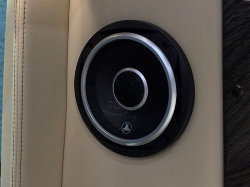 Used 2019 Mercedes-Benz Sprinter 3500 image 47