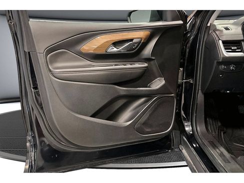 Used 2020 GMC Terrain SLE FWD image 31