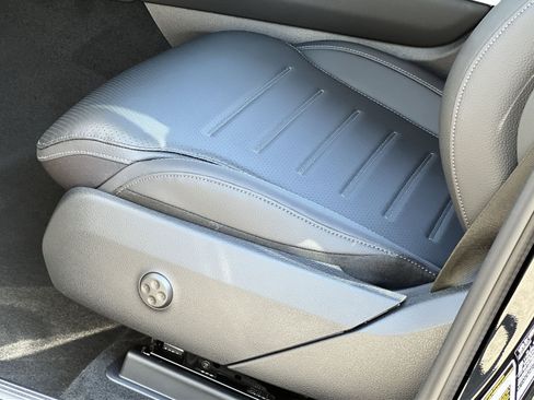 Certified 2026 Mercedes-Benz GLC 300 4MATIC image 12