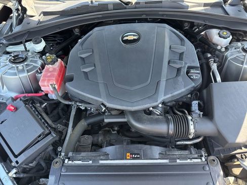 Used 2023 Chevrolet Camaro LT RWD image 29