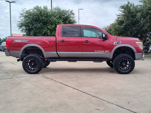 Used 2016 Nissan Titan PRO-4X AWD/4WD image 13