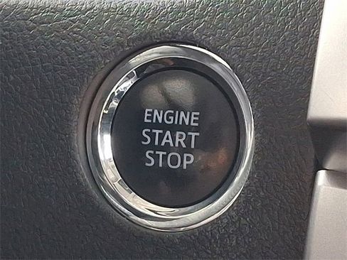 Used 2021 Toyota 4Runner Limited image 25