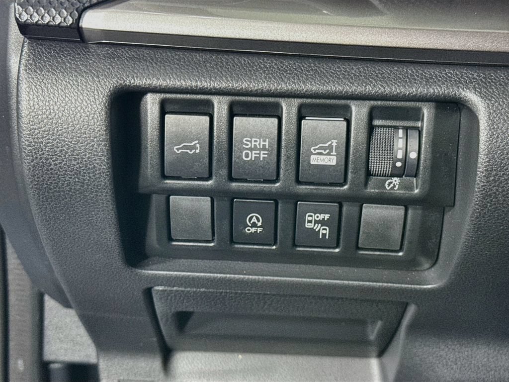 Used 2024 Subaru Forester Premium AWD/4WD image 20