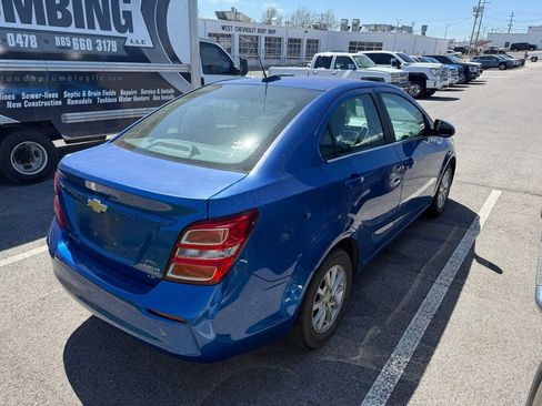 Used 2017 Chevrolet Sonic LT image 6
