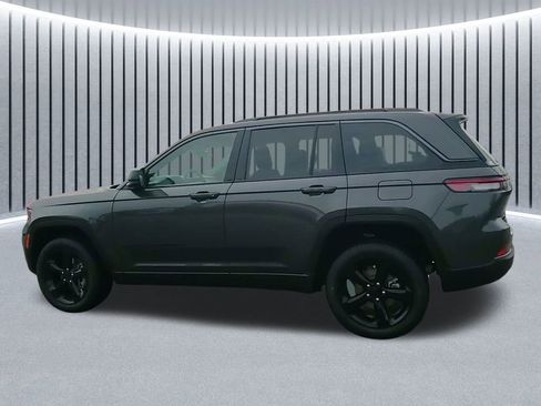 New 2026 Jeep Grand Cherokee Limited w/ Limited Altitude Package image 16