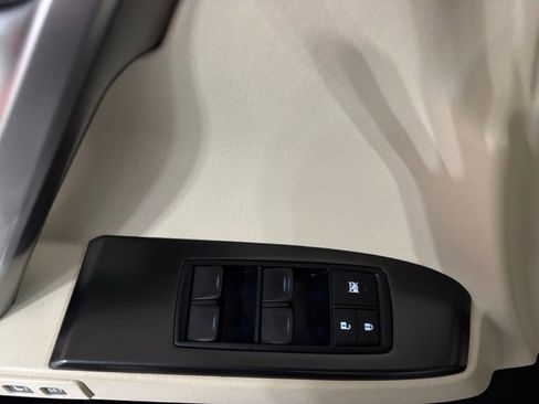 Used 2023 Lexus GX 460 Premium image 10