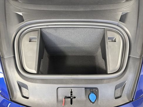 Certified 2025 Porsche Taycan RWD image 21