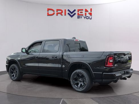 New 2026 RAM 1500 Big Horn AWD/4WD image 3