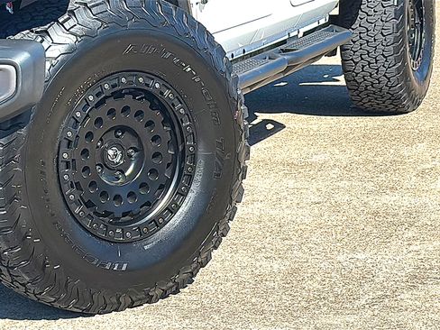 Used 2022 Jeep Gladiator Rubicon w/ LED Lighting Group image 3