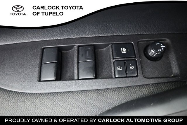 Used 2026 Toyota Corolla LE FWD image 17
