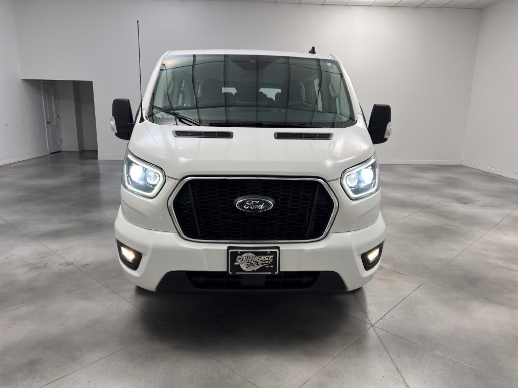 Used 2023 Ford Transit 350 XLT RWD image 3