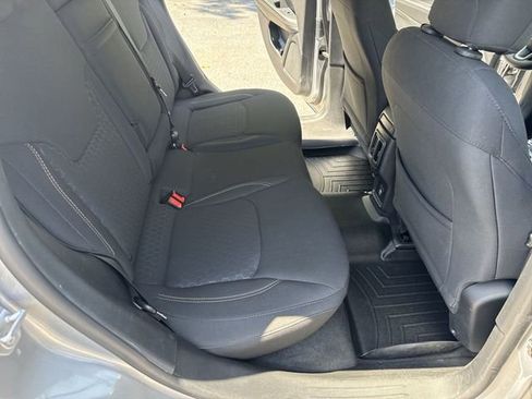 Used 2018 Jeep Compass Sport AWD/4WD image 11