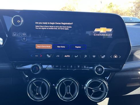 New 2026 Chevrolet Blazer EV LT image 5