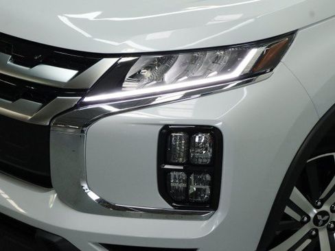 New 2026 Mitsubishi Outlander Sport SE AWD/4WD image 2