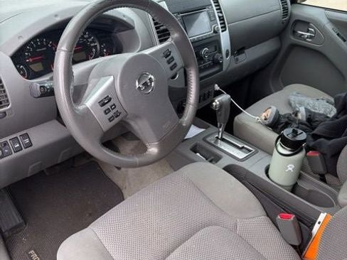 Used 2016 Nissan Frontier SV w/ SV Value Truck Package image 8