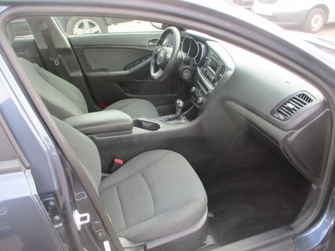 Used 2015 Kia Optima LX w/ LX Convenience Package image 7