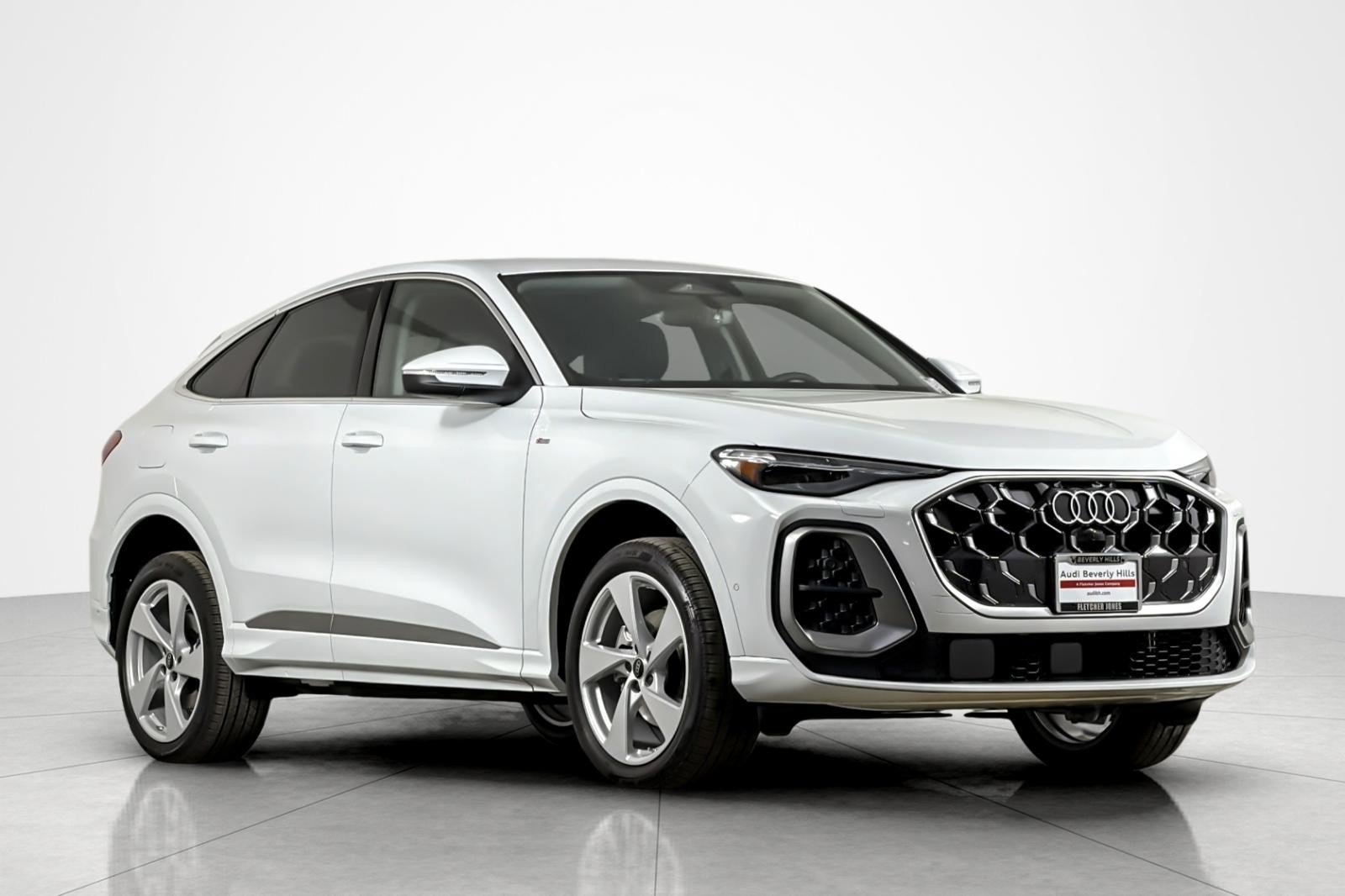 New 2026 Audi Q5 Premium Plus AWD/4WD image 2