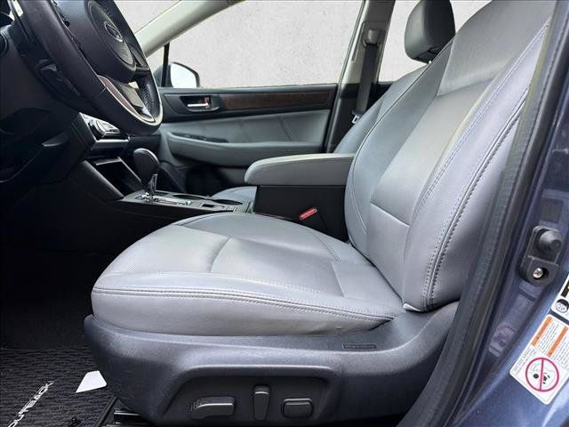 Used 2018 Subaru Outback 2.5i Limited AWD/4WD image 12
