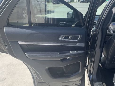 Used 2016 Ford Explorer Sport AWD/4WD image 27