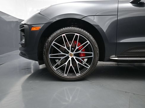 Used 2023 Porsche Macan S AWD/4WD image 4