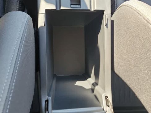 Certified 2025 Subaru Impreza 2.0i image 18