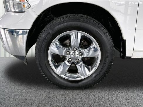 Used 2018 RAM 1500 Big Horn AWD/4WD image 35