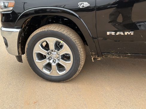 New 2026 RAM 1500 Big Horn AWD/4WD image 12