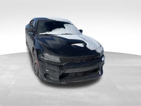 Used 2015 Dodge Charger R/T Scat Pack image 3