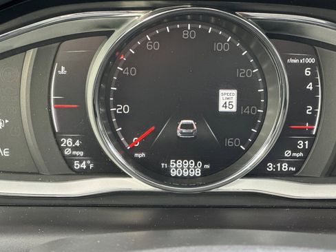 Used 2017 Volvo XC60 T5 Dynamic w/ Advanced Package image 30