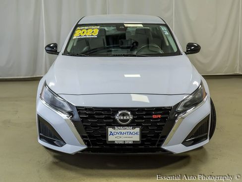 Used 2023 Nissan Altima 2.5 SR AWD/4WD image 5