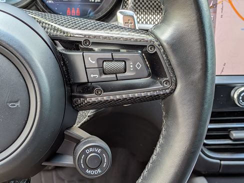 Certified 2024 Porsche Macan GTS AWD/4WD image 9