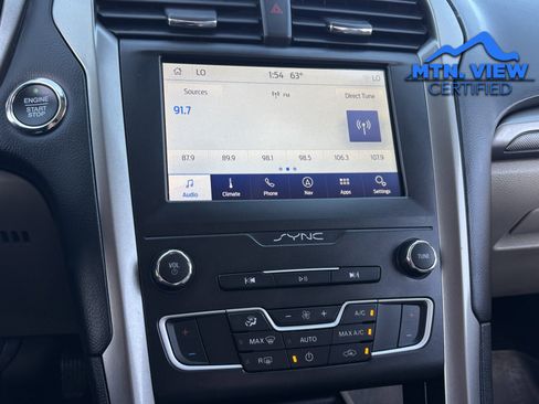 Used 2019 Ford Fusion SE image 22