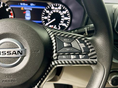 Used 2021 Nissan Altima 2.5 SV image 16