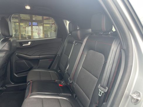 Used 2023 Ford Escape ST-Line image 46