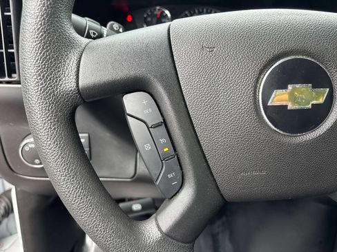 Used 2024 Chevrolet Express 2500 w/ Driver Convenience Package RWD image 21