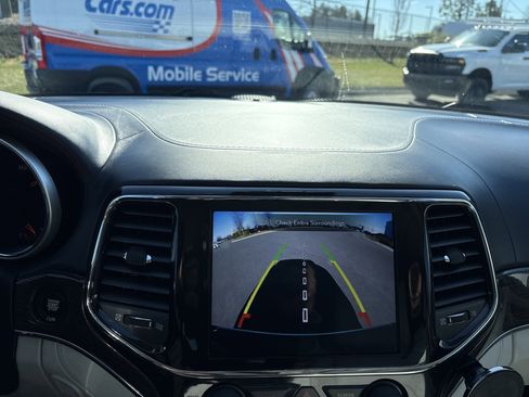 Certified 2021 Jeep Grand Cherokee Summit image 29