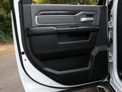 Used 2023 RAM 3500 Big Horn w/ Level 1 Equipment Group image 21