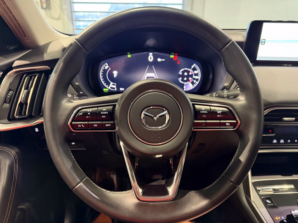 Used 2024 MAZDA CX-90 Plug-In Hybrid w/ Premium Pkg AWD/4WD image 12