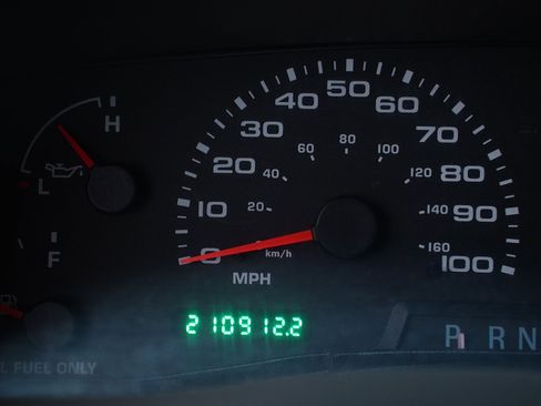 Used 2003 Ford F350 XLT image 32