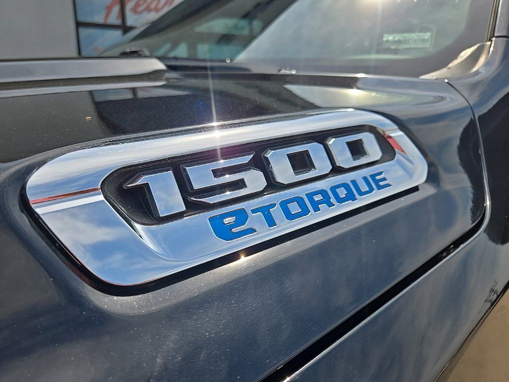 Used 2023 RAM 1500 Tradesman AWD/4WD image 19