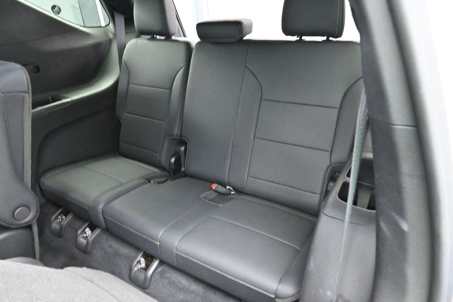 Used 2025 Chevrolet Traverse High Country FWD image 31