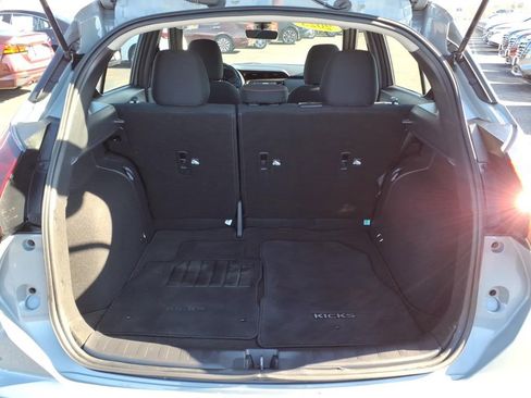 Certified 2023 Nissan Kicks SR w/ Interior Electronics Package FWD image 11