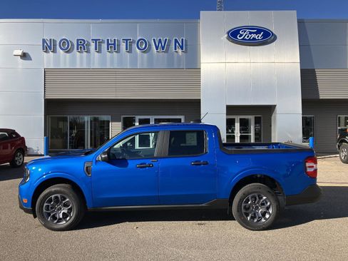 New 2025 Ford Maverick XLT image 1