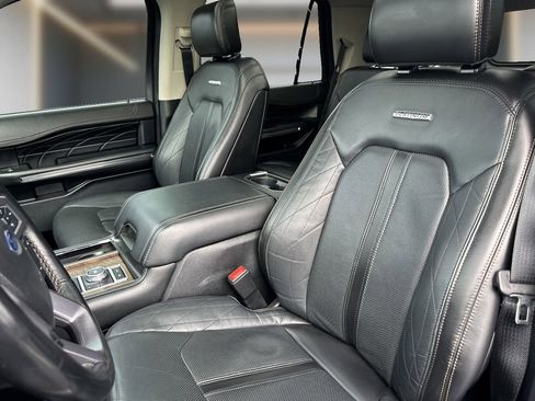 Used 2020 Ford Expedition Platinum image 7
