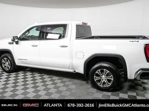 Used 2025 GMC Sierra 1500 SLT AWD/4WD image 28