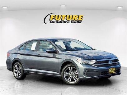 Used 2024 Volkswagen Jetta SE