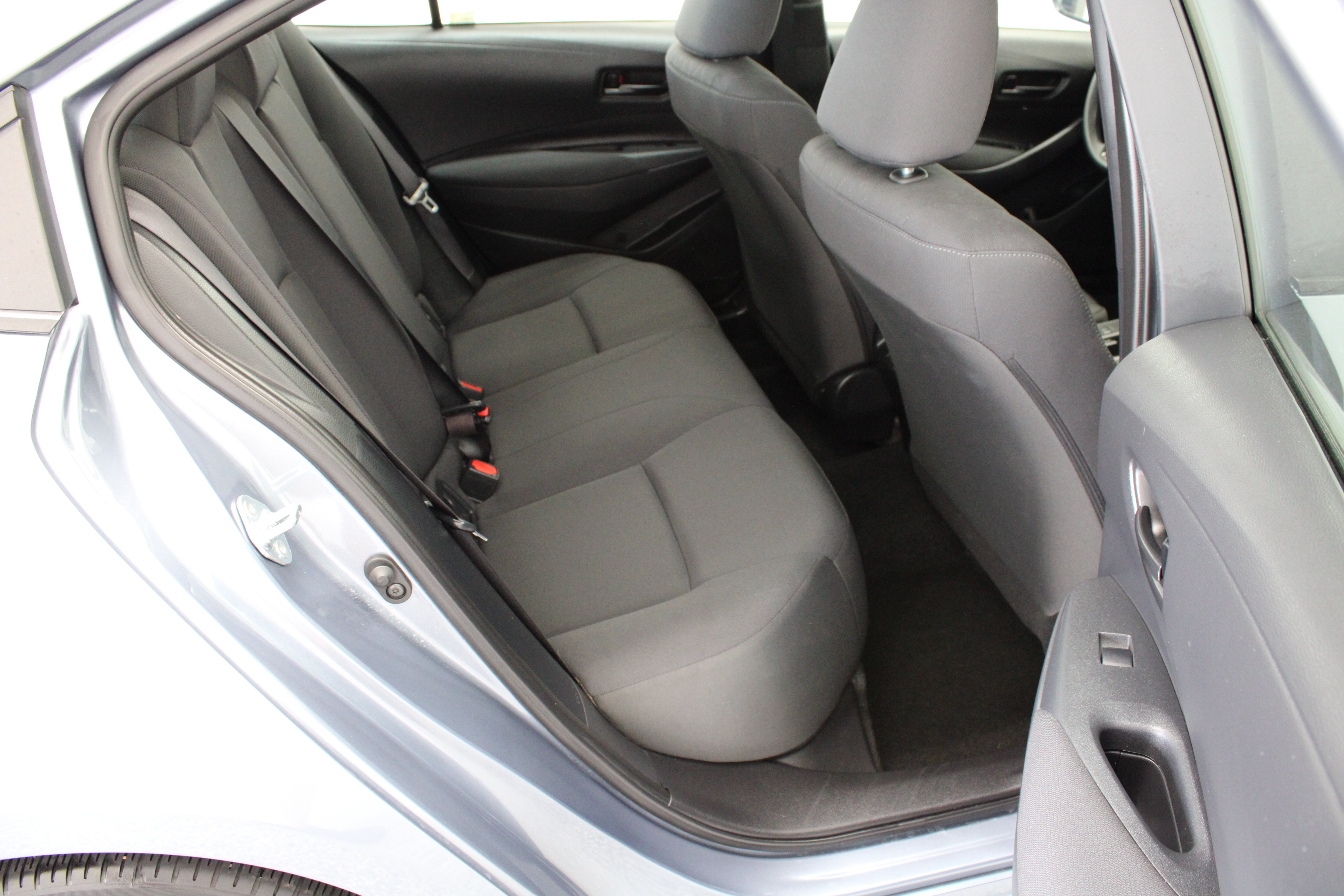 Certified 2023 Toyota Corolla LE FWD image 30