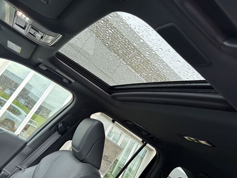 New 2026 Lexus LX 700h Luxury AWD/4WD image 33