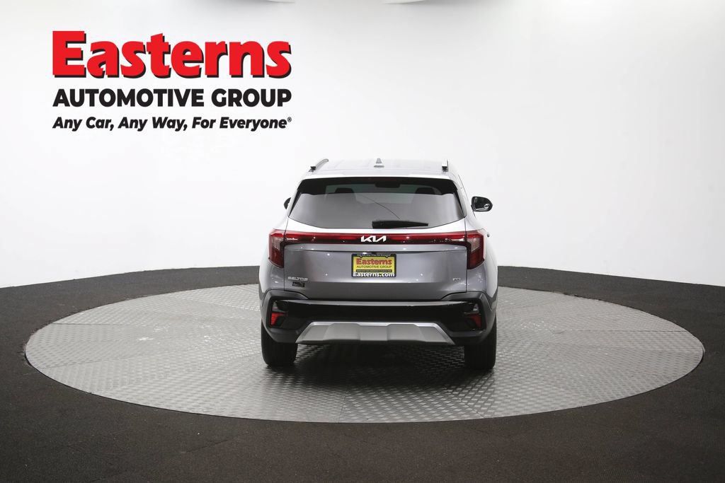 Used 2024 Kia Seltos EX AWD/4WD image 39