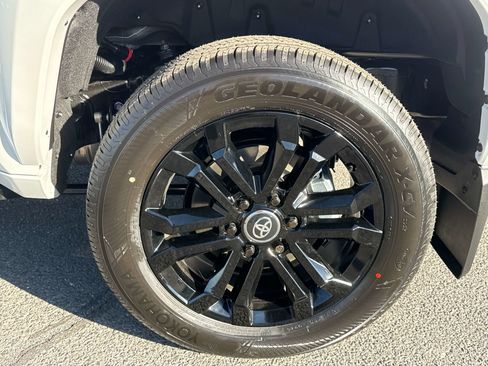 New 2026 Toyota 4Runner 4WD image 6